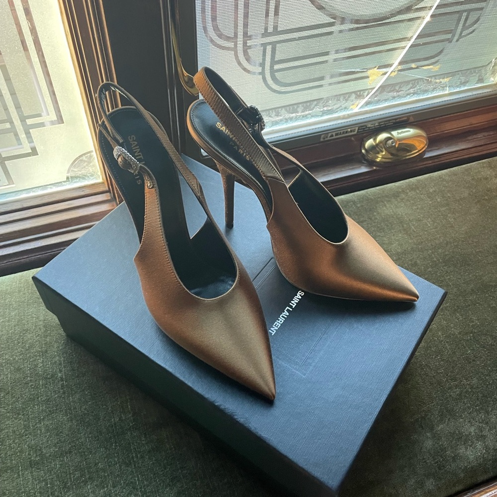 Ysl copper pump